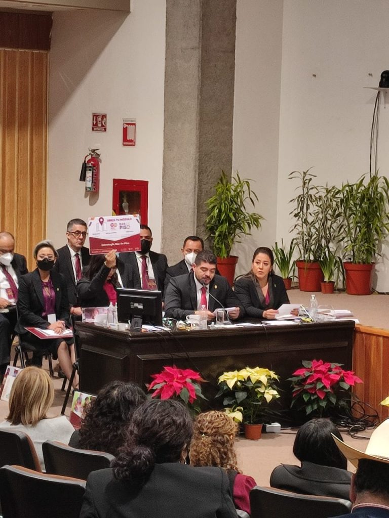 Hoy comparece el Secretario de educación, dando a conocer los resultados de las grandes acciones y grandes obras que se realizan en las diversas regiones de Veracruz.
