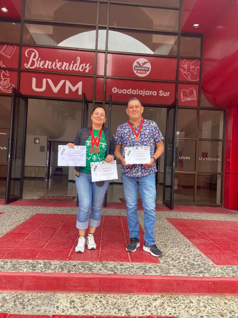 Estudiantes del  Tecnológico del Tantoyuca, ganan medalla de bronce y mención honorífica, en el evento nacional Infomatrix 2023 en la ciudad de Zapopan Jalisco.