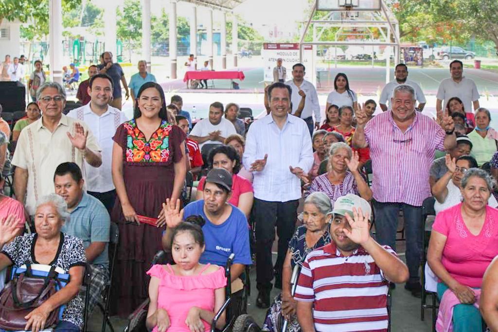 Veracruz se suma a los estados que pensiona a toda la población con discapacidad