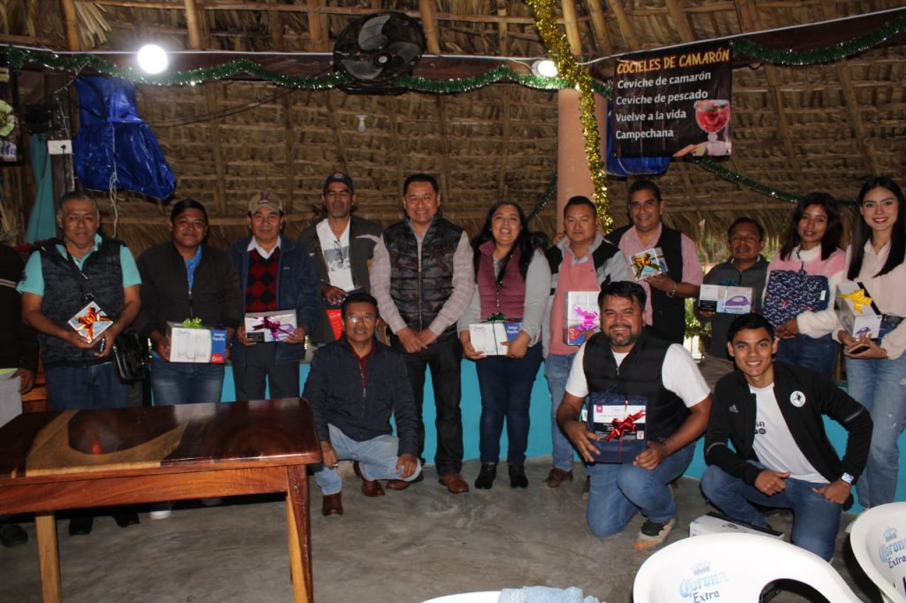 festejan a reporteros de Tantoyuca, por «El día Nacional del Periodista»